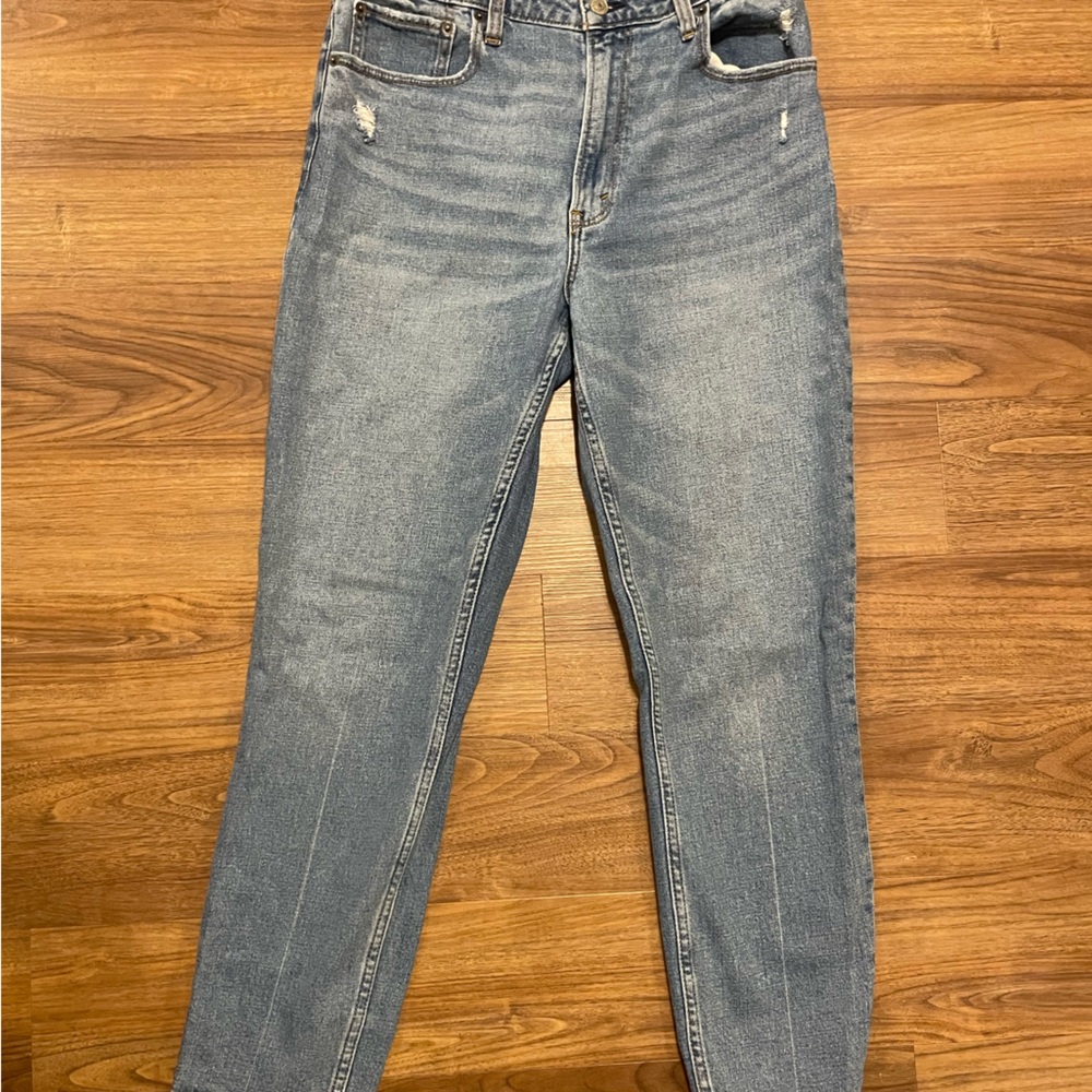 A&F, The Skinny High-Rise Jeans